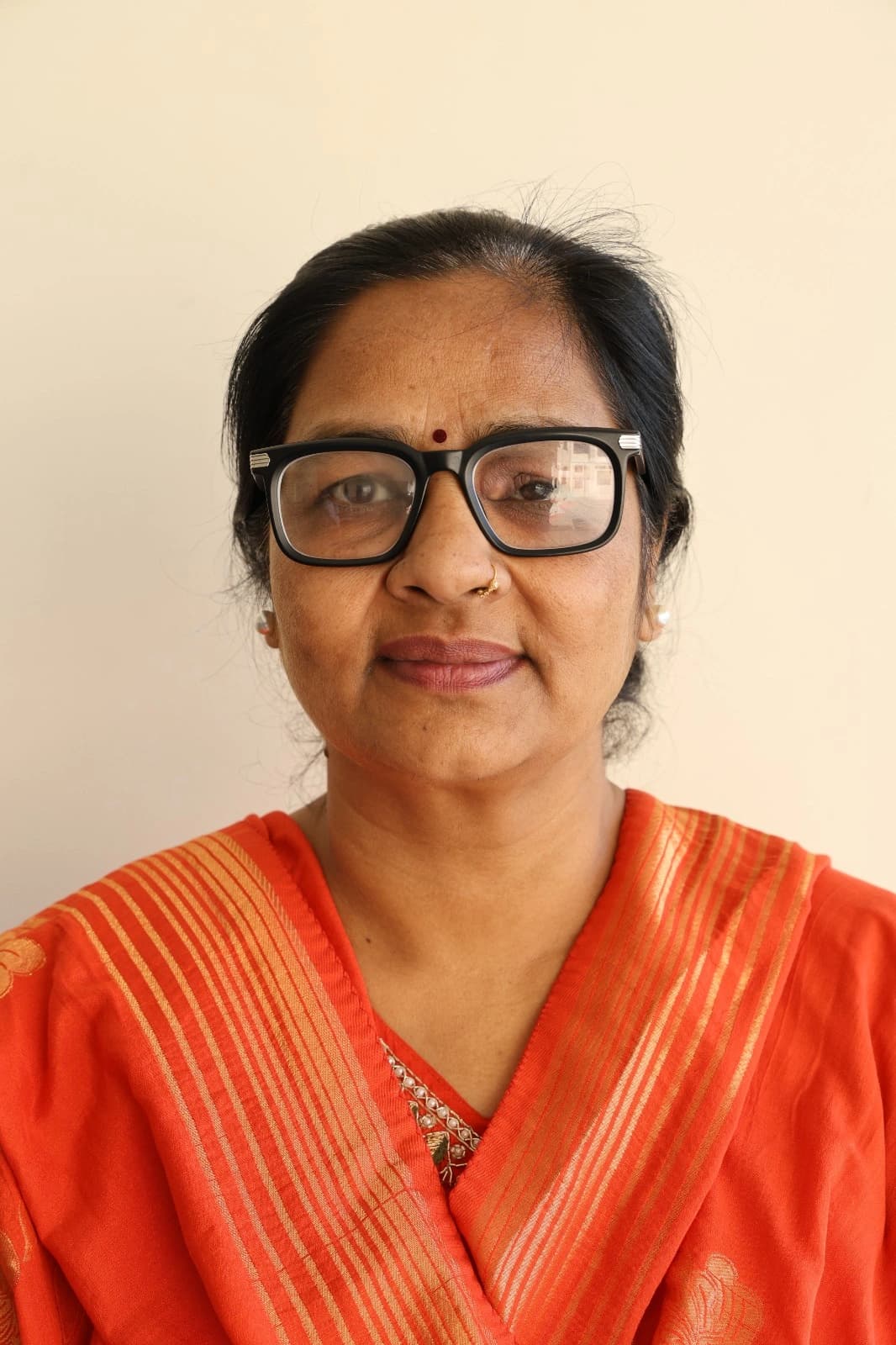Mrs. Shalini Rawat, Hindi at St. Anselm's School Makrana